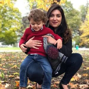 Meet your Posher, Daniela